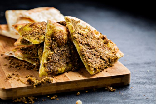 معجنات سريعة - طريقة عمل معجنات الزعتر والجبنة